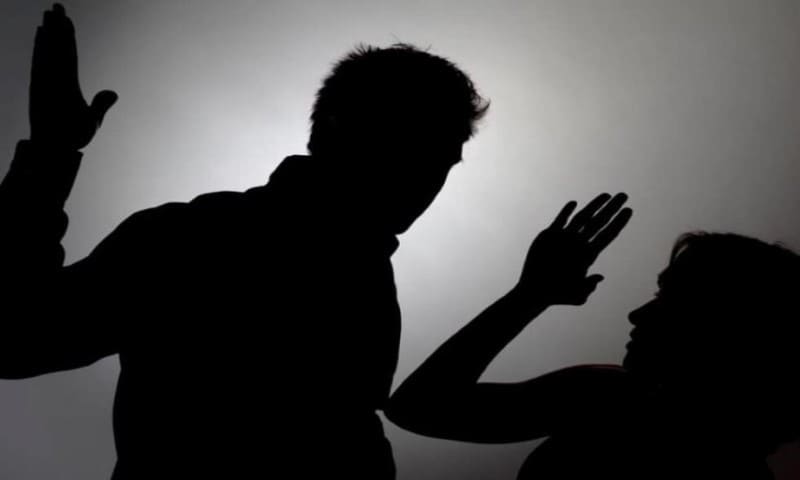 العنف الأسري .. ماذا افعل اذا كنت اتعرض للعنف الاسري؟